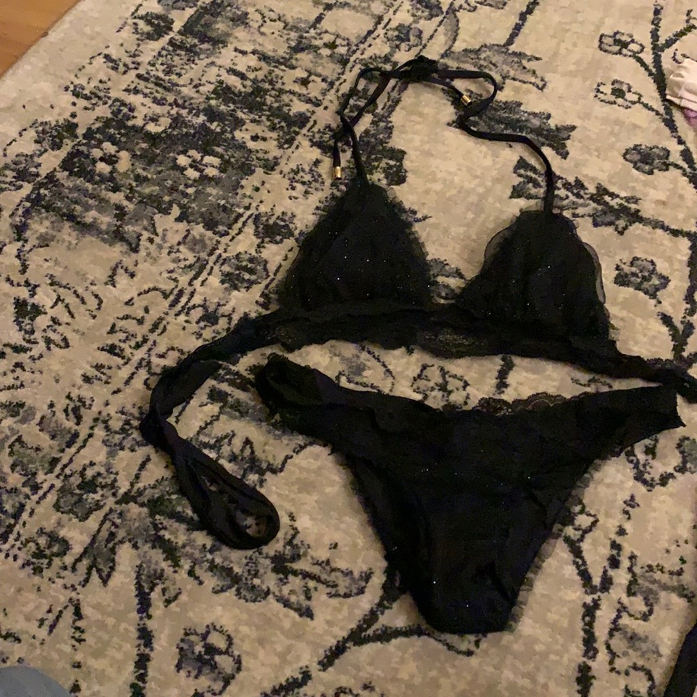 Brand new Beach Bunny bathing suit